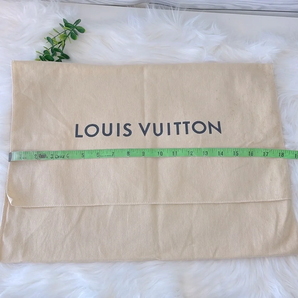 Louis Vuitton‎ Fold Over Dust Bag